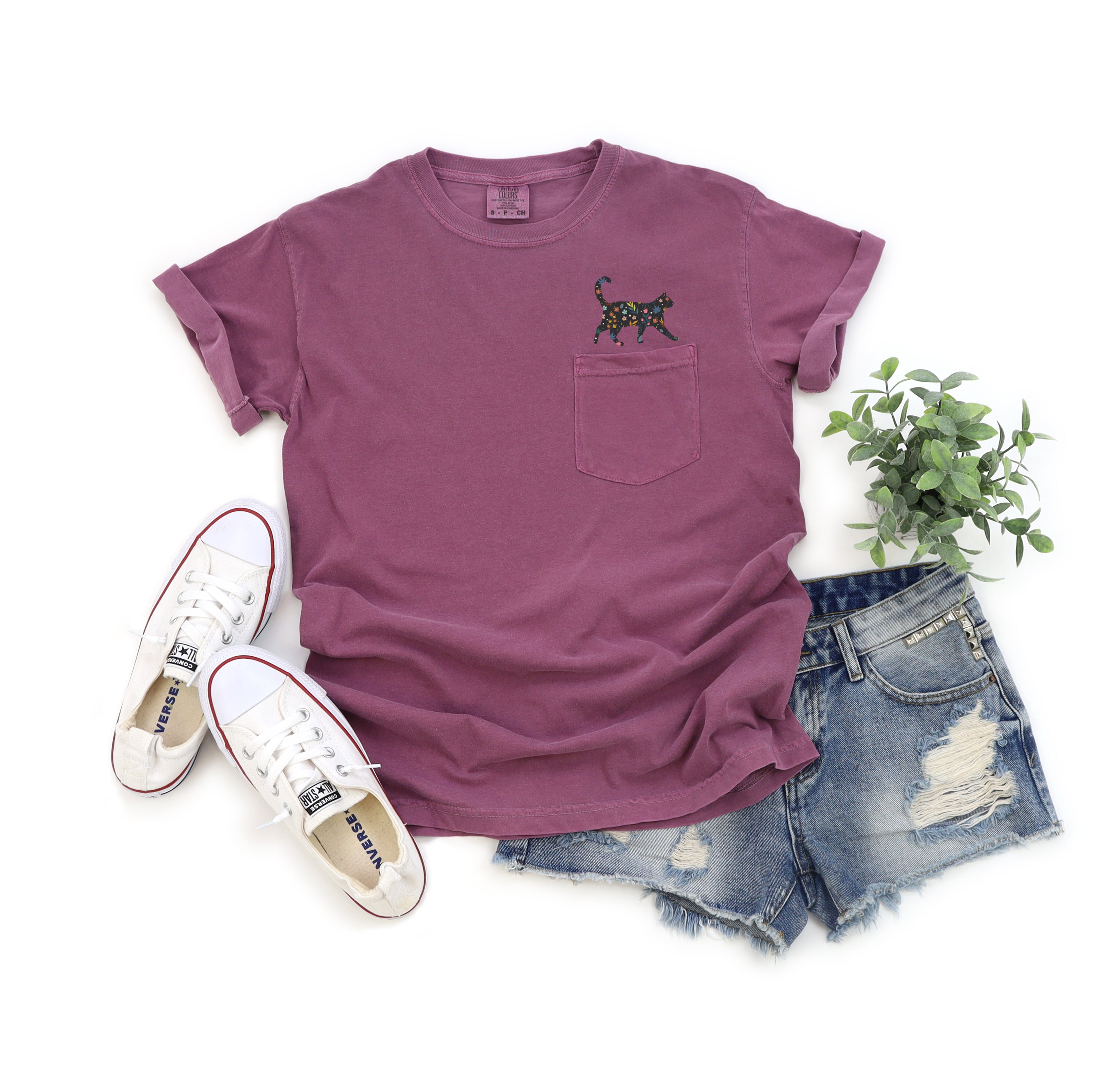 Cat Lover Kitty with flowers Comfort Colors Pocket T Shirt