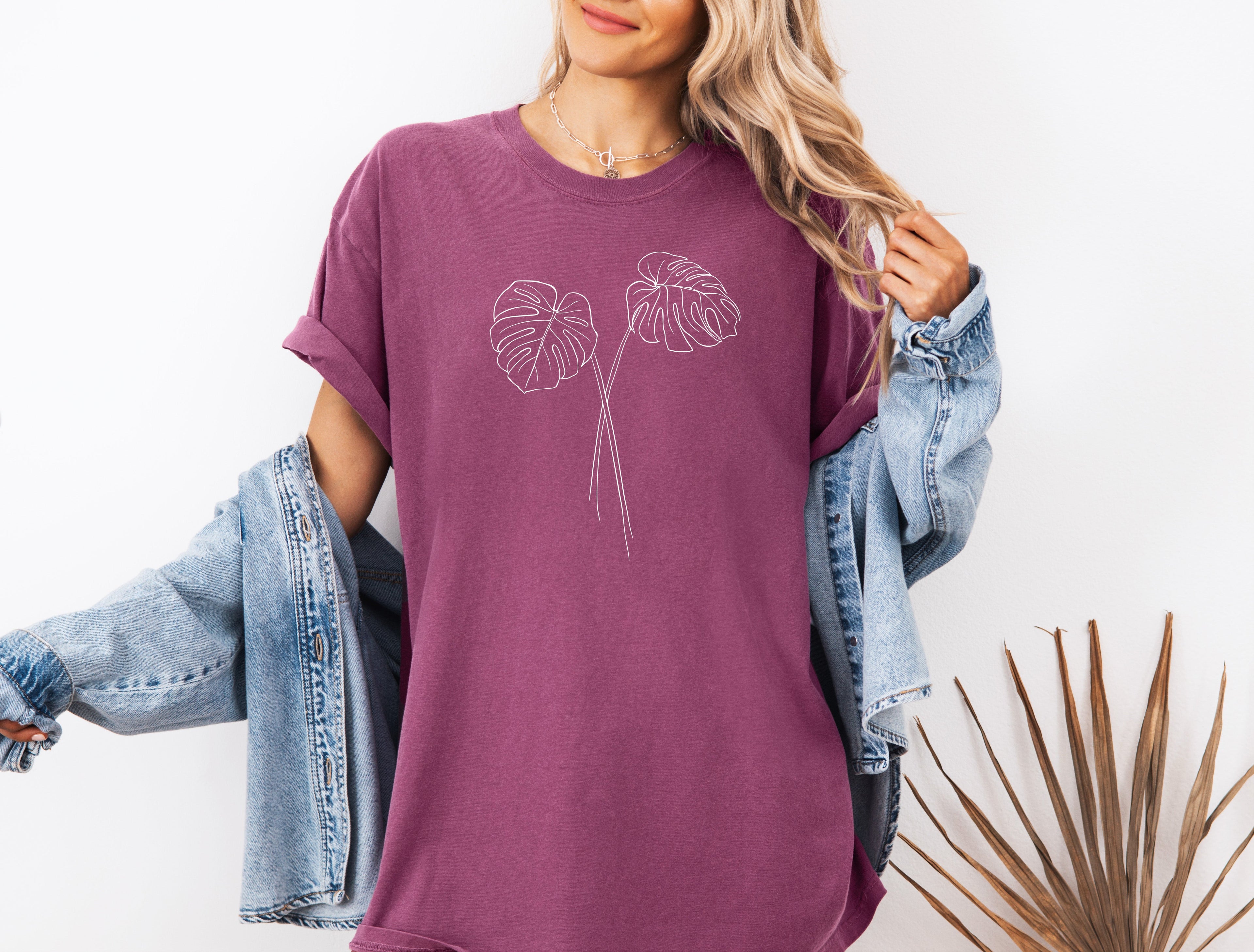 Monstera botanical Comfort Colors T Shirt (Monstera 2 leaves)